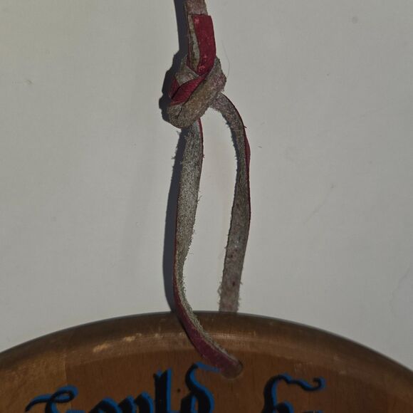 Enesco Dutch Folk Art Wood Wall Hang Food Should be Cooked with Lots of Love 9" - Picture 7 of 10